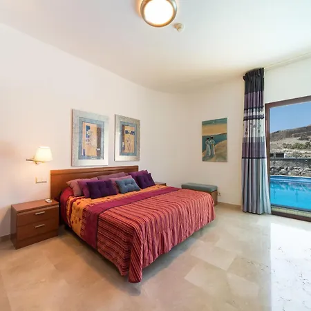 Chalet The In Has 4 Bedrooms Mogan