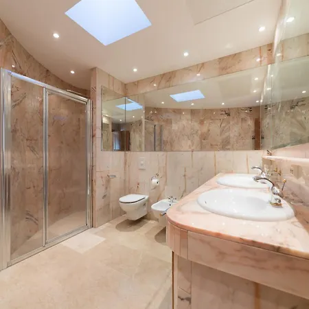 The In Has 4 Bedrooms